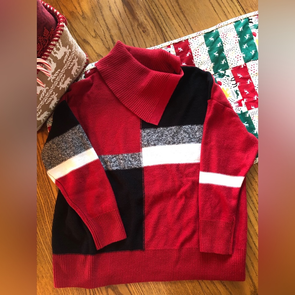 Style & Co Women’s Split Funnel-Neck Colorblock Sweater Red Gray Black — EUC
